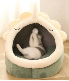 Snug Cave Pet Tent – Self-Warming Bed for Cats & Small Dogs